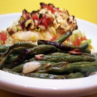 Mediterranean Roasted Green Beans with Slivered Almonds_image