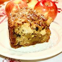 Cranberry-Apple Cake with Salted Caramel Glaze_image