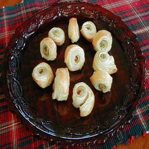 Olive Puffs image