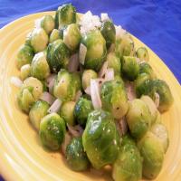 Brussels Sprouts in Onion Butter_image