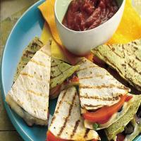 Grilled Pizza Quesadillas_image