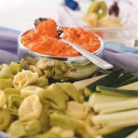 Tortellini with Roasted Red Pepper Dip image