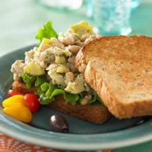 Mediterranean Tuna Salad Sandwich_image