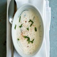 Hungarian Cream of Green Bean Soup (Teifeles Zoldbab Leves)_image
