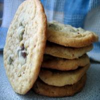Top Secret Recipes Version of Doubletree Hotel's Chocolate Chip_image