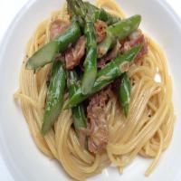 Creamy Pasta with Asparagus and Prosciutto_image
