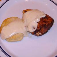 Chicken Fried Chicken With Country Gravy_image