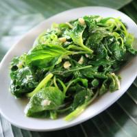 Mixed Sauteed Greens with Garlic and Olive Oil_image