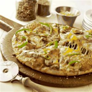 California-Style Barbecue Chicken Pizza from Kraft_image