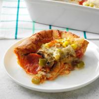 Deluxe Deep-Dish Pizza image