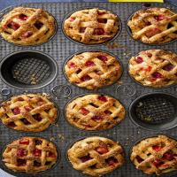 Mini Apple & Raspberry Pies_image