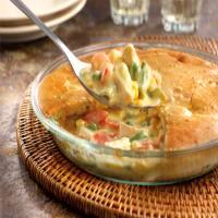 Easy Chicken Pot Pie with Biscuits Recipe - (4.4/5)_image
