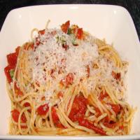 Pasta With Fresh Tomato Sauce image