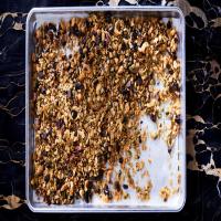 Granola with Dark Chocolate, Olive-Oil, and Maple_image
