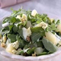 Pear Salad with Gorgonzola Dressing_image