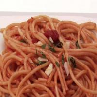 Bucatini with Tomato Sauce and Fresh Basil image