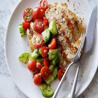 Grilled Chicken with Tomato-Cucumber Salad_image