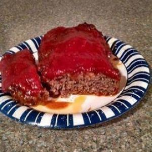 French's Fried Onion Meatloaf with Chili Sauce_image