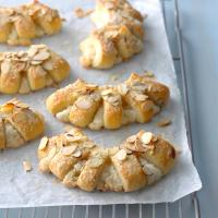 Almond Bear Claws image