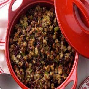 Cranberry Pear Stuffing Recipe_image