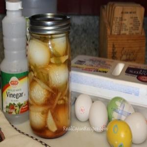 Pickled Eggs in a Jar_image