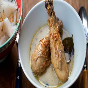 Opor Ayam (Indonesian Chicken Curry) image