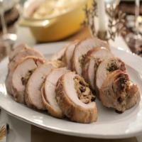 Turkey Roulade with Cranberry-Citrus Stuffing and Cream Gravy_image