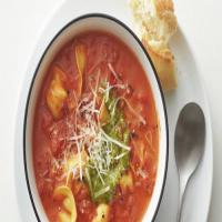 Slow-Cooker Creamy Tomato and Tortellini Soup_image