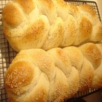 A Simple Braided Bread image