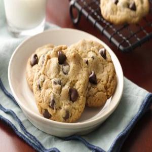 Buttery Chocolate Chip Cookies_image