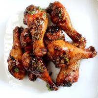 Hickory Smoked Chicken Legs with a Garlic Balsamic Glaze_image