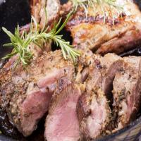 Grilled Lamb with Garlic Mint Sauce_image