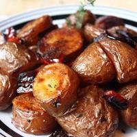 How to Make Roasted Red Potatoes image