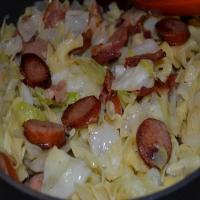 Old Fashioned Cabbage and Noodles with Kielbasa_image