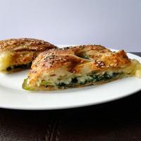 Spinach & Brie Puff Pastries Recipe - (4.3/5)_image