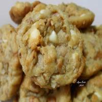 Salted Caramel White Chocolate Chip Cookies_image