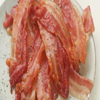 Crispy Oven-Baked Bacon Recipe_image