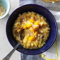 Tropical Quinoa Breakfast Bowl image