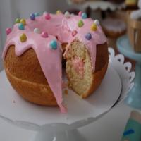 Giant Frosted Donut Cake_image