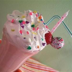 Frosty Strawberry Milkshake_image