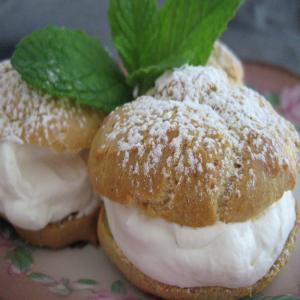 Cream Puffs (Puffed Shell of Choux Pastry)_image
