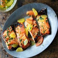 Broiled Arctic Char with Citrus Sauce_image