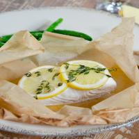 Halibut en Papillote with Lemon and White Wine_image