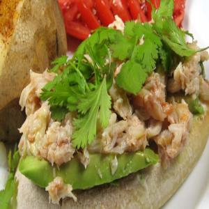 Thai -Style Open Crab Meat Sandwich_image