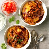 Shredded Barbecue Chicken over Grits_image