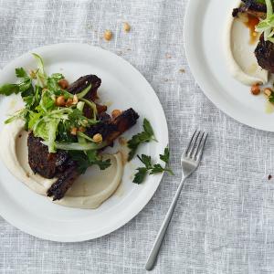 Roasted Short Ribs with Cauliflower and Celery_image