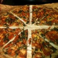 Matt's Marinated Chicken Spinach Pizza - Quick, Pourable Crust_image