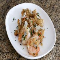 Baked Shrimp With Bread Crumb and Parmesan Topping_image