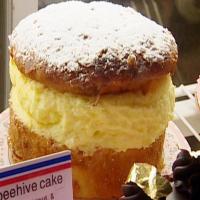 Beehive Cake image