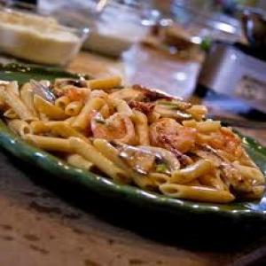 Chicken and Shrimp Penne Recipe - (4.8/5)_image